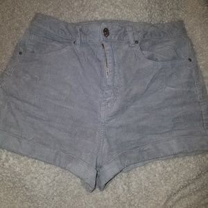 Corduroy high waisted shorts